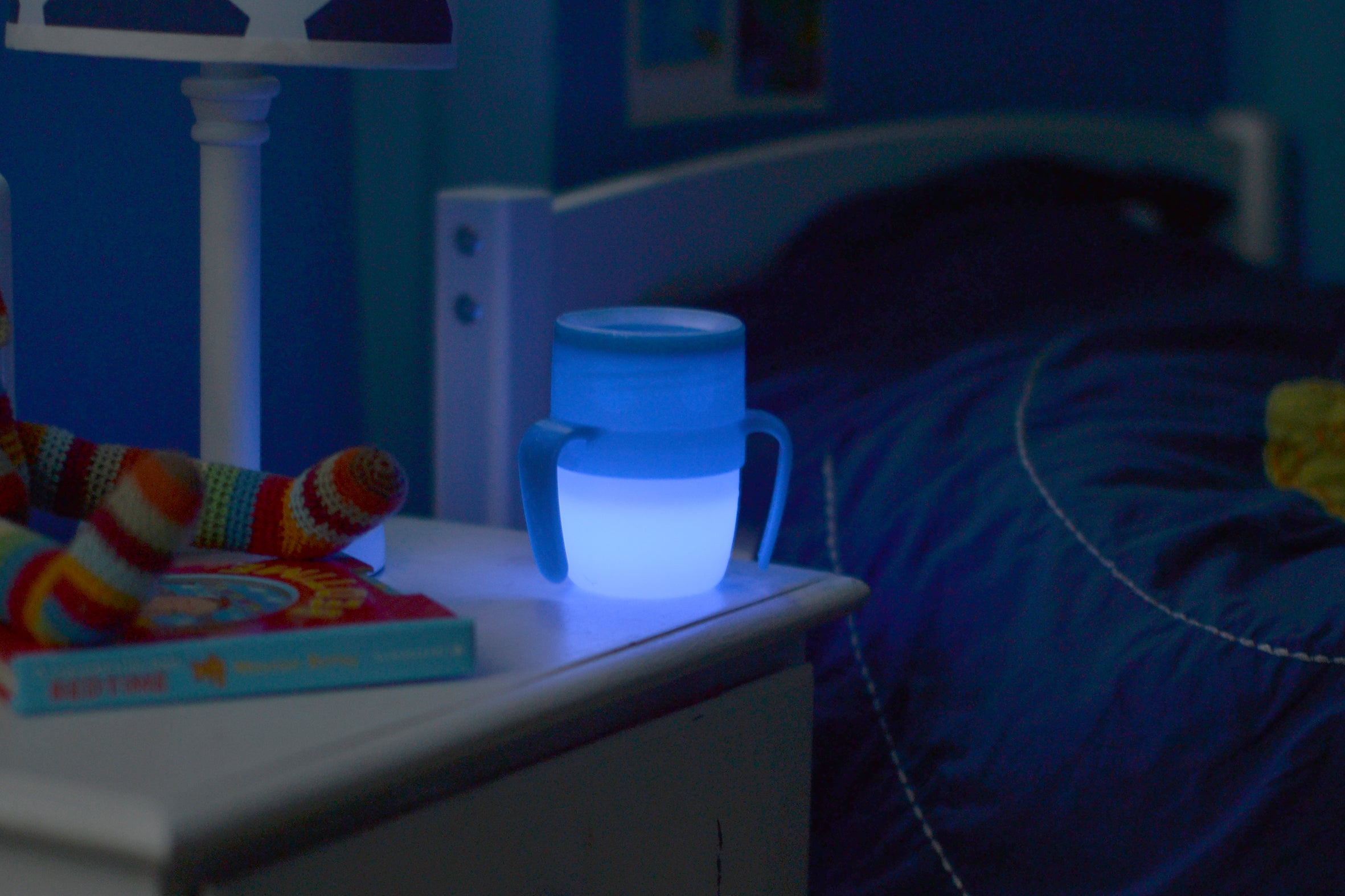 litecup - no spill sippy cup & nightlight